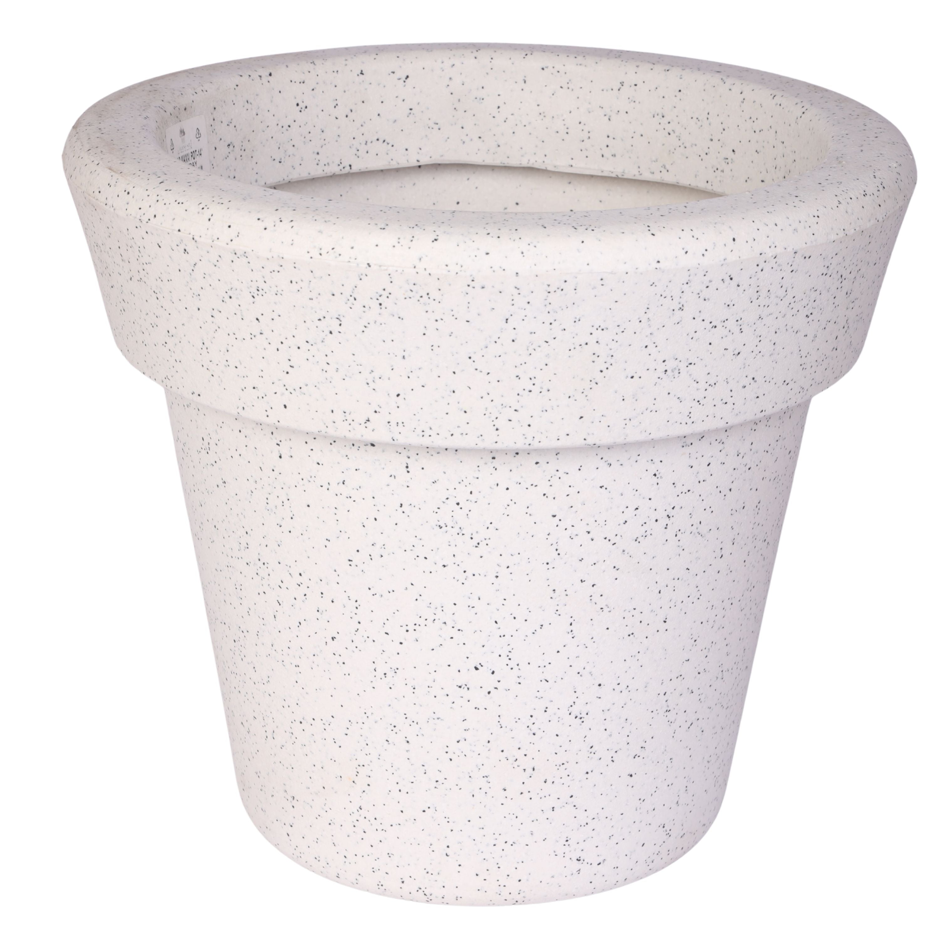 Maxxi Planters With Trays - Garden's Need