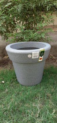 Maxxi Planters With Trays - Garden's Need