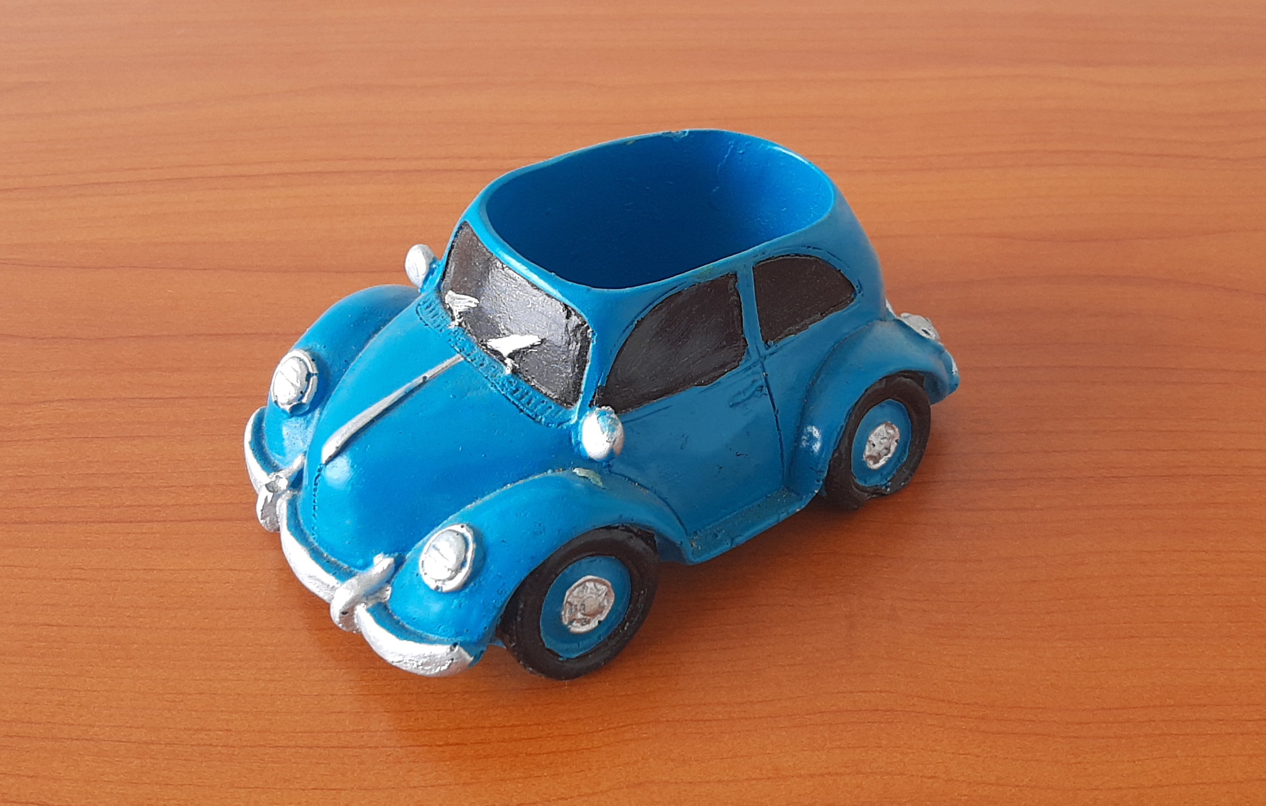 Car planter