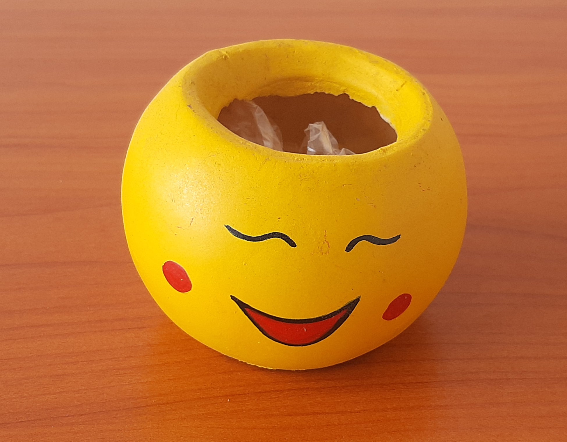 Smiley planter