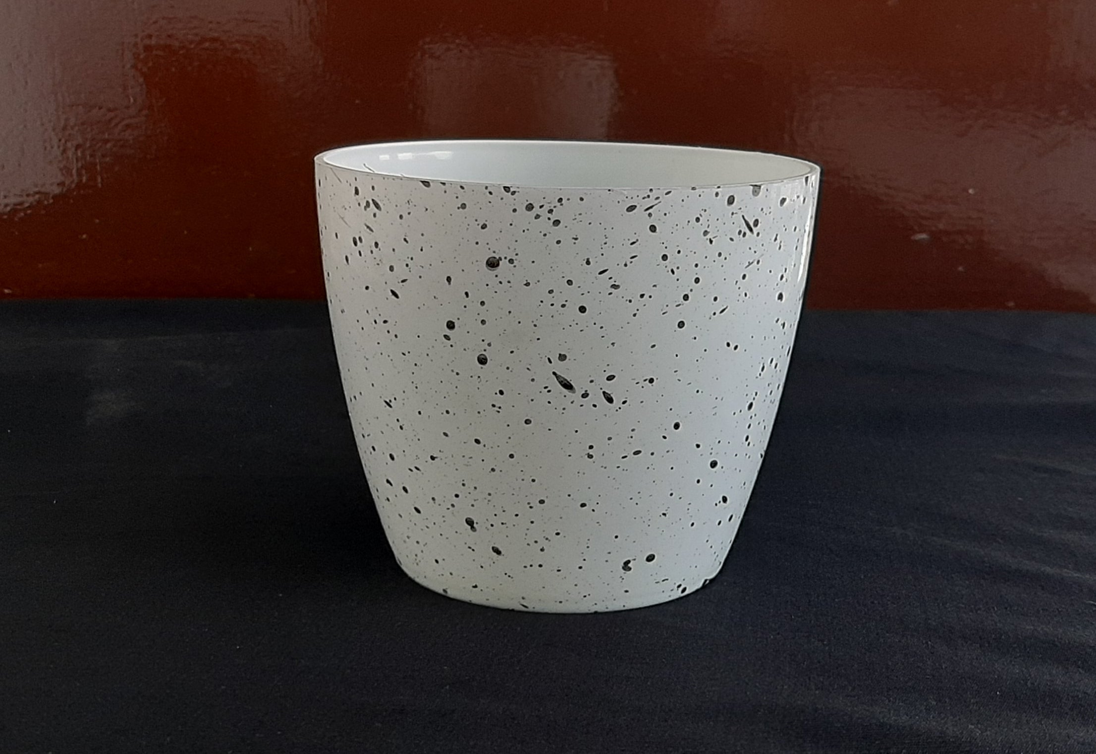 Ducket planter